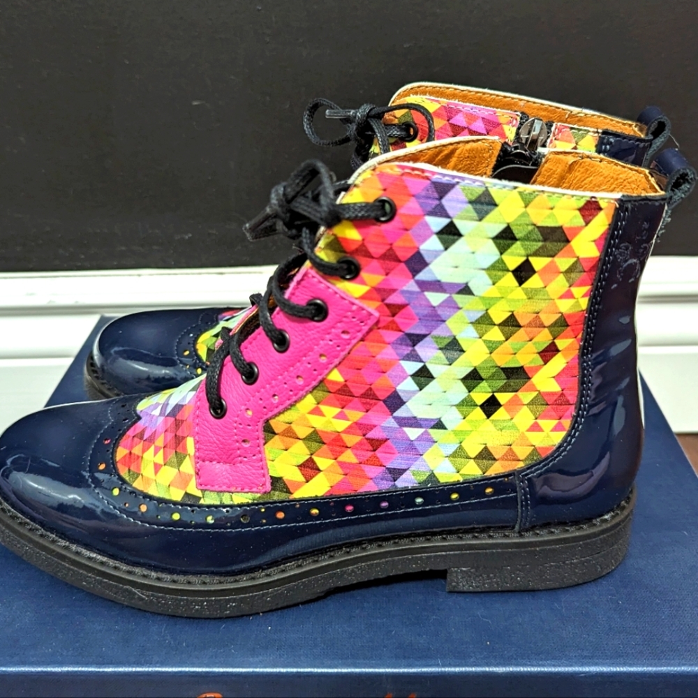 New Embassy London Hatter Boots.